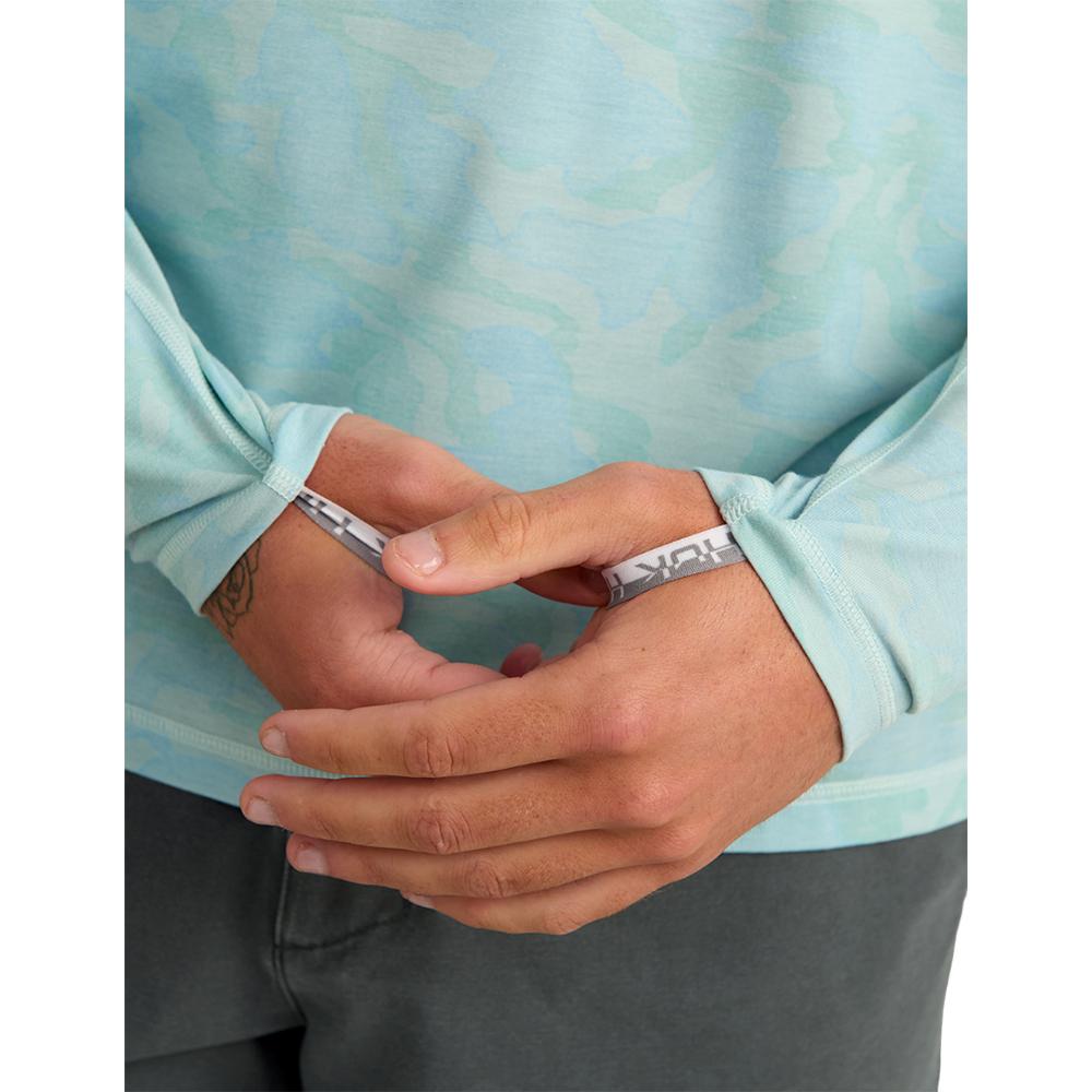 Huk Drift Performance Long Sleeve Shirt Heron Blue 2XL Huk Drift Performance Long Sleeve Shirt Heron Blue 2XL