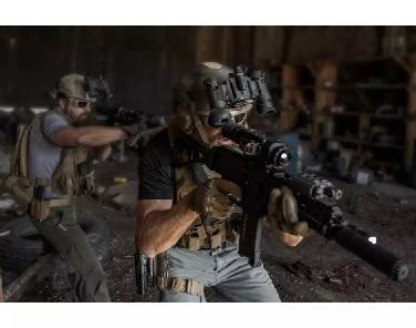 AGM NVG-40 NL1 Dual Tube Green Phosphor Night Vision Goggle/Binocular AGM NVG-40 NL1 Dual Tube Green Phosphor Night Vision Goggle/Binocular