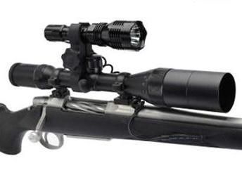 Gsm Cyclops Varmint Light Kit - Gun Mounted Red/Green LED / 250 Lumen / Rechargeable